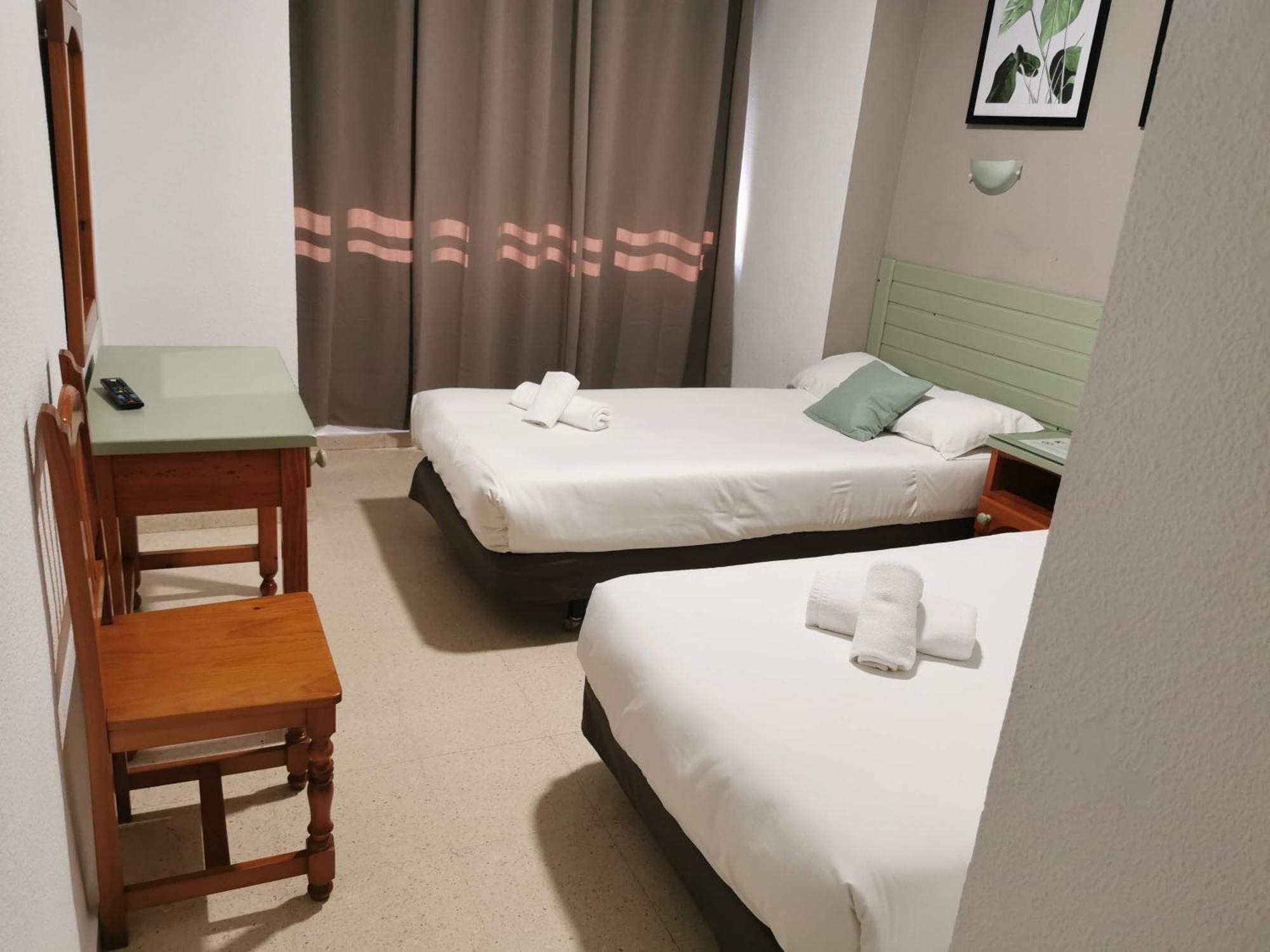 Hotel Costa Andaluza 2*